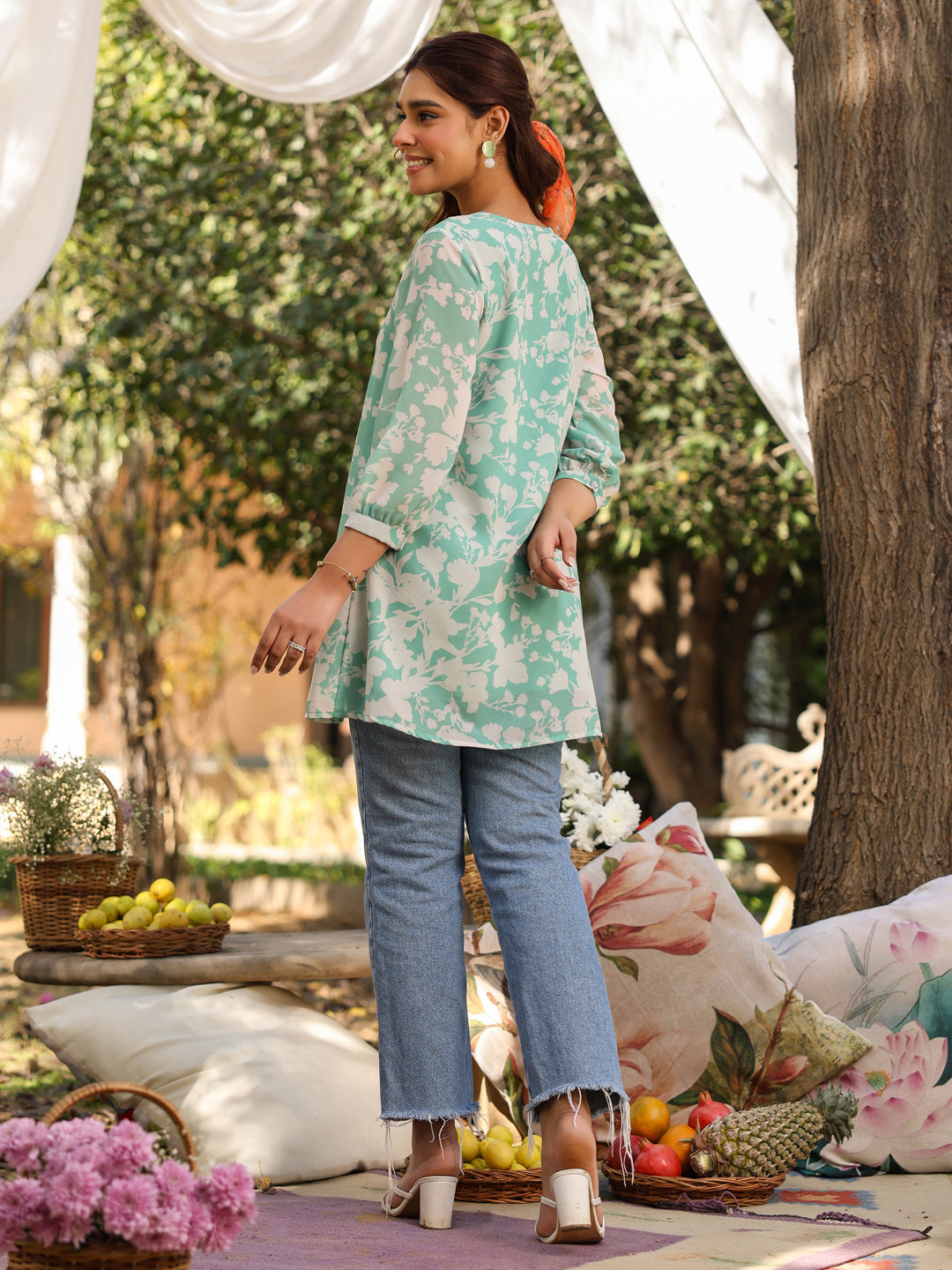 Naari By Shree Green Georgette Floral Printed A-Line Tunic