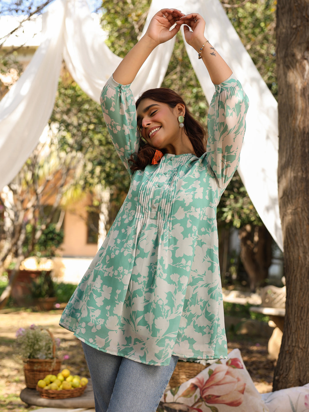 Naari By Shree Green Georgette Floral Printed A-Line Tunic