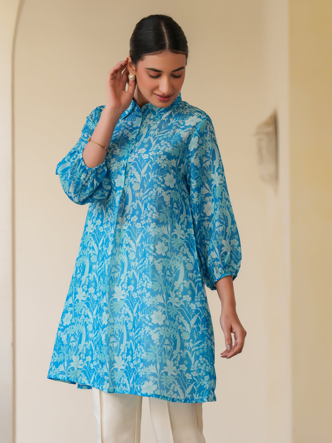 Naari By Shree Blue Silk Blend Floral Printed A-line Tunic