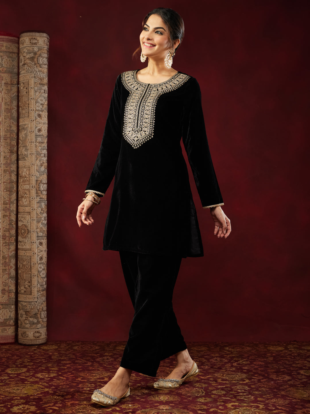 Naari By Shree Women's Black Velvet Zari Yoke Embroidered Straight Co-ord Set