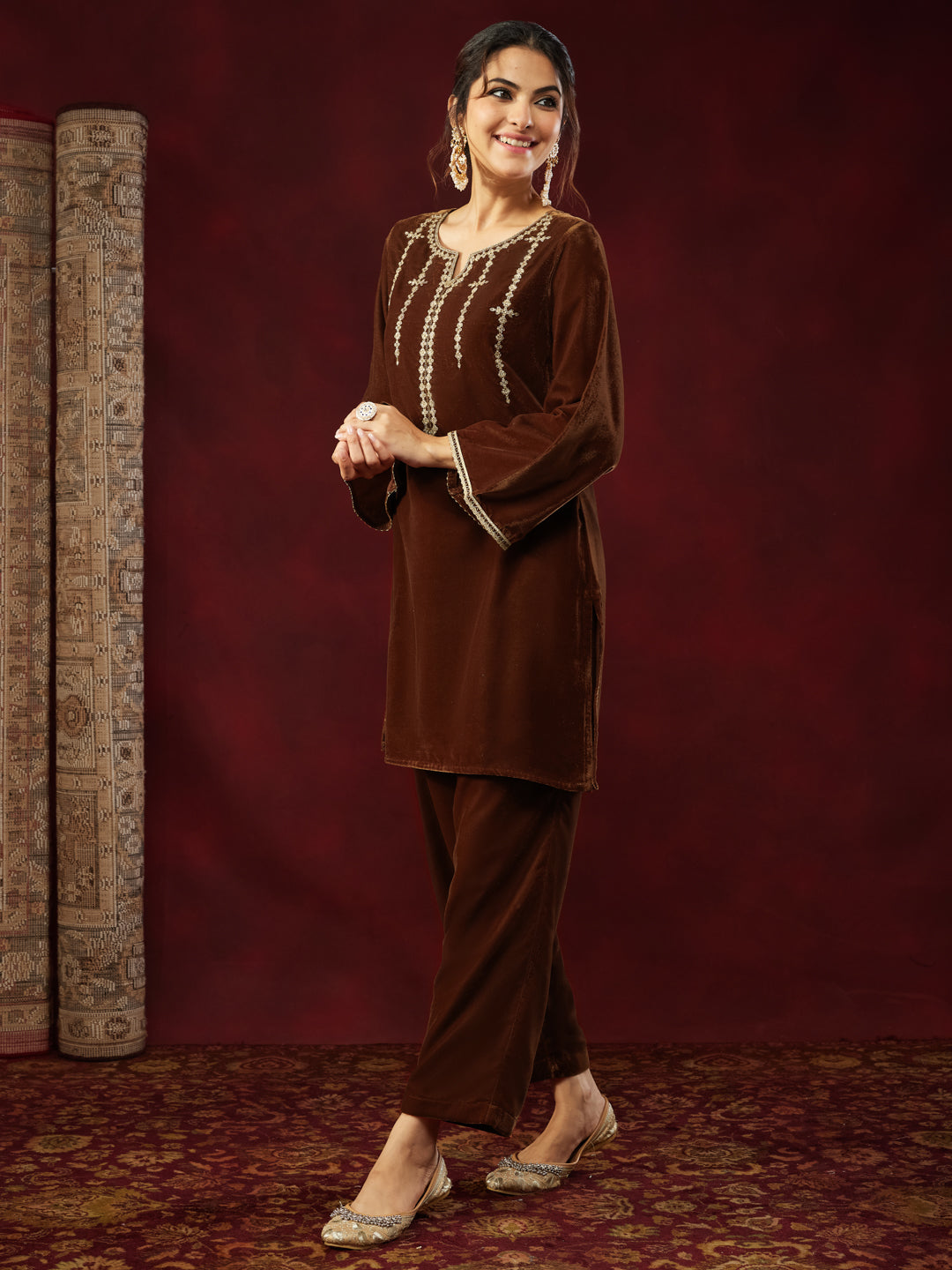 Naari By Shree Women's Brown Velvet Zari Embroidered Straight Co-ord Set