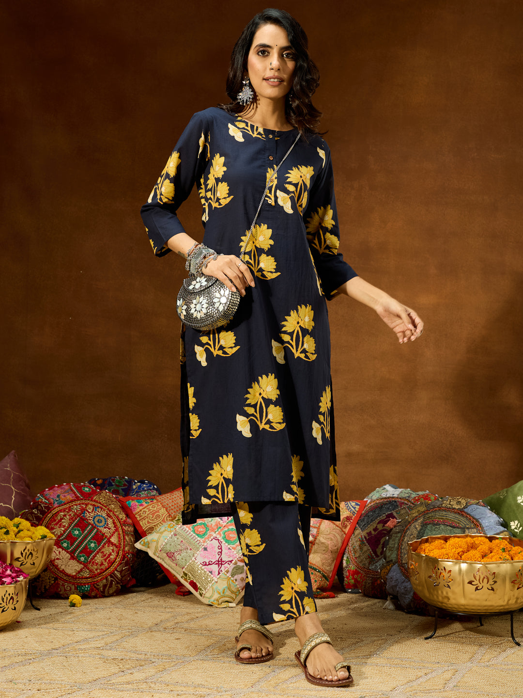 Naari By Shree Women's Navy Blue Pure Cotton Floral Printed Straight Co-ord Set