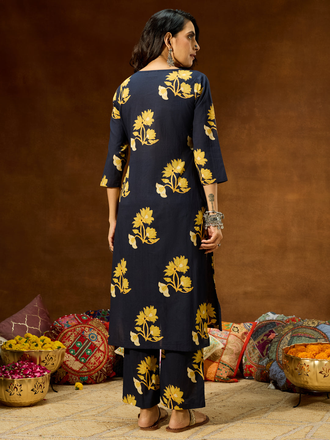 Naari By Shree Women's Navy Blue Pure Cotton Floral Printed Straight Co-ord Set