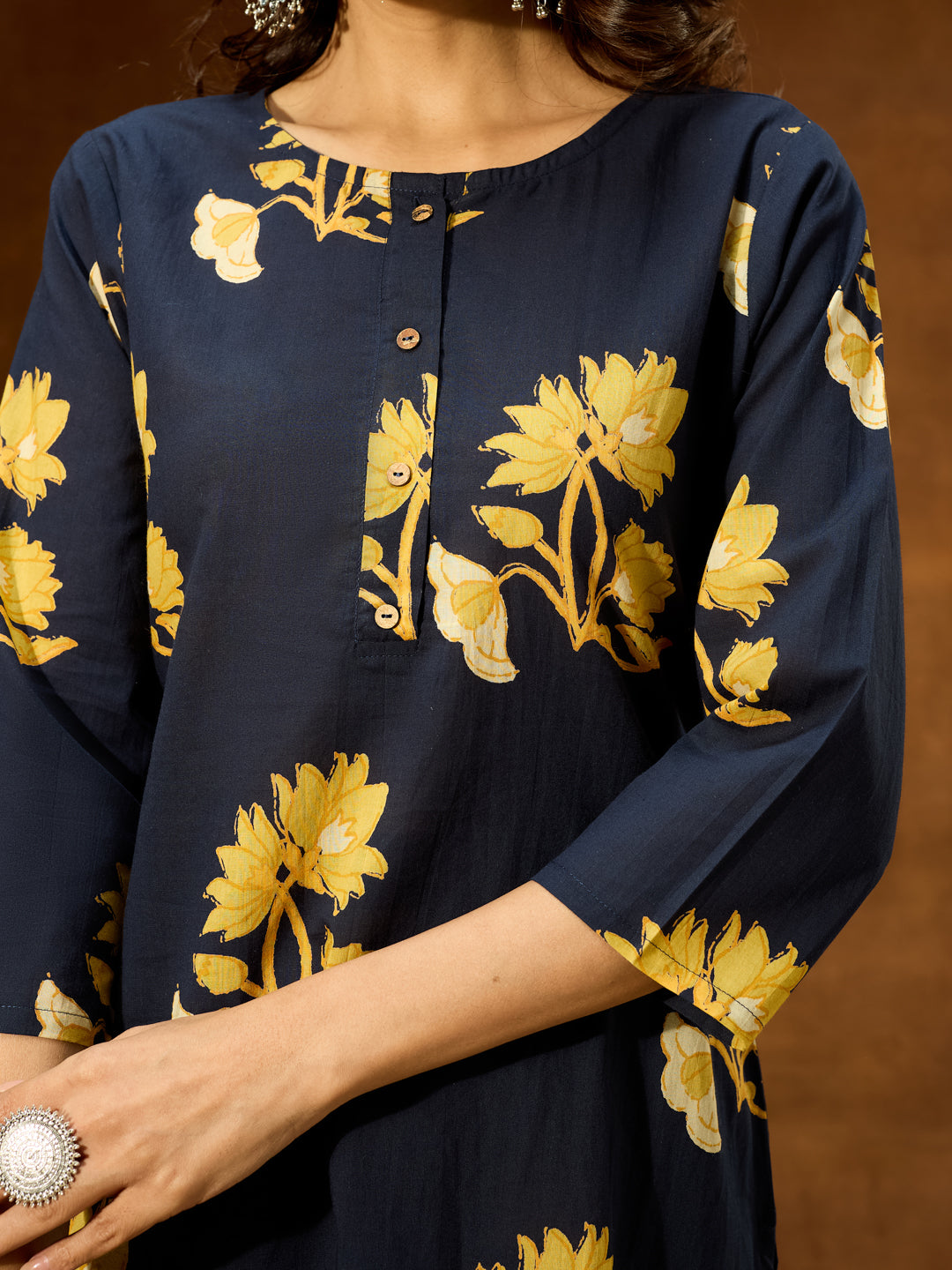 Naari By Shree Women's Navy Blue Pure Cotton Floral Printed Straight Co-ord Set