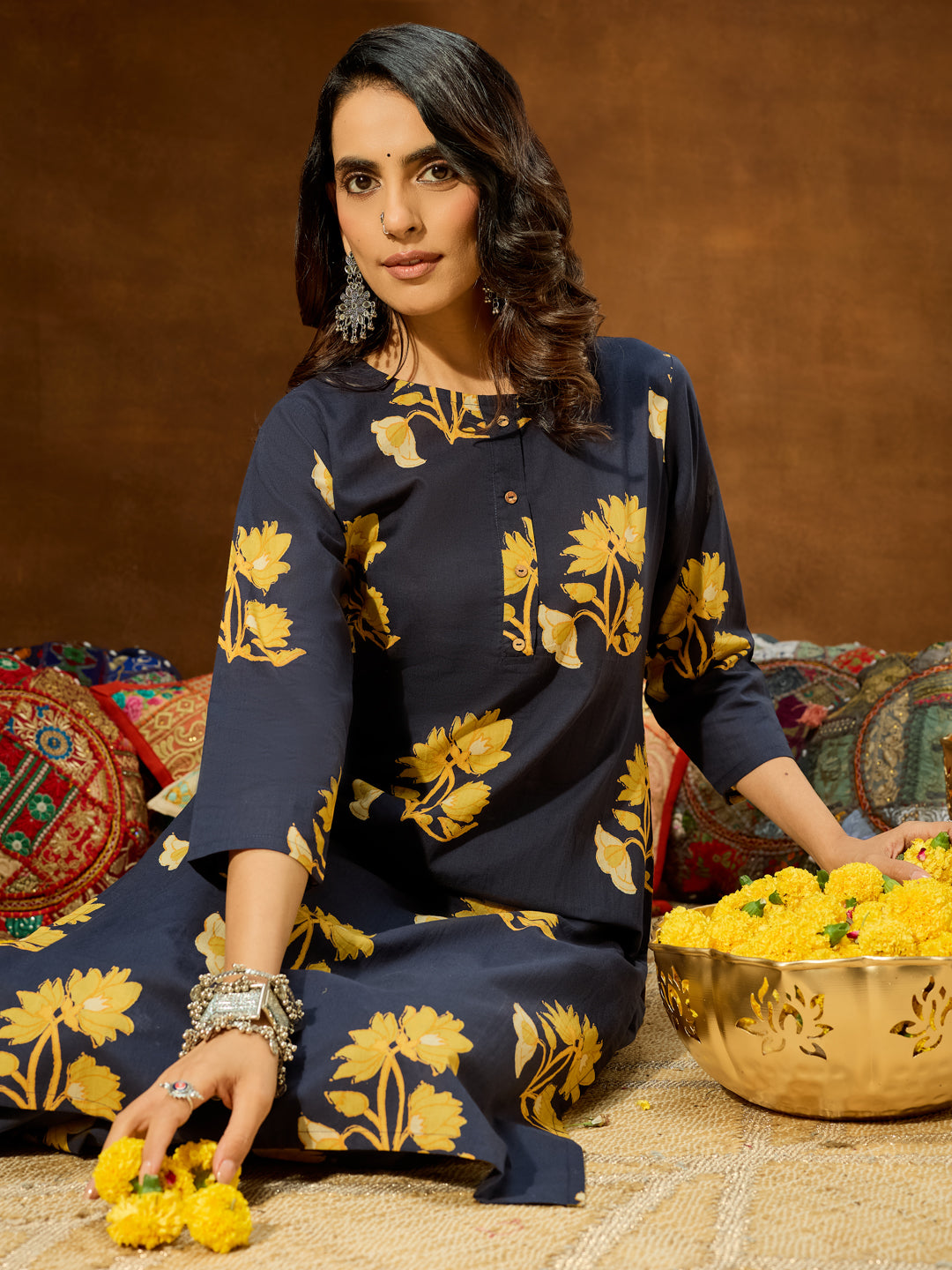 Naari By Shree Women's Navy Blue Pure Cotton Floral Printed Straight Co-ord Set