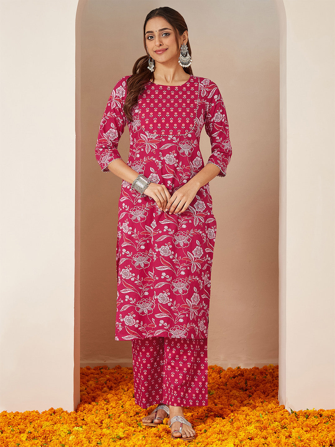Naari By Shree Women's Magenta Pink Pure Cotton Floral Printed Straight Kurta Pant Set