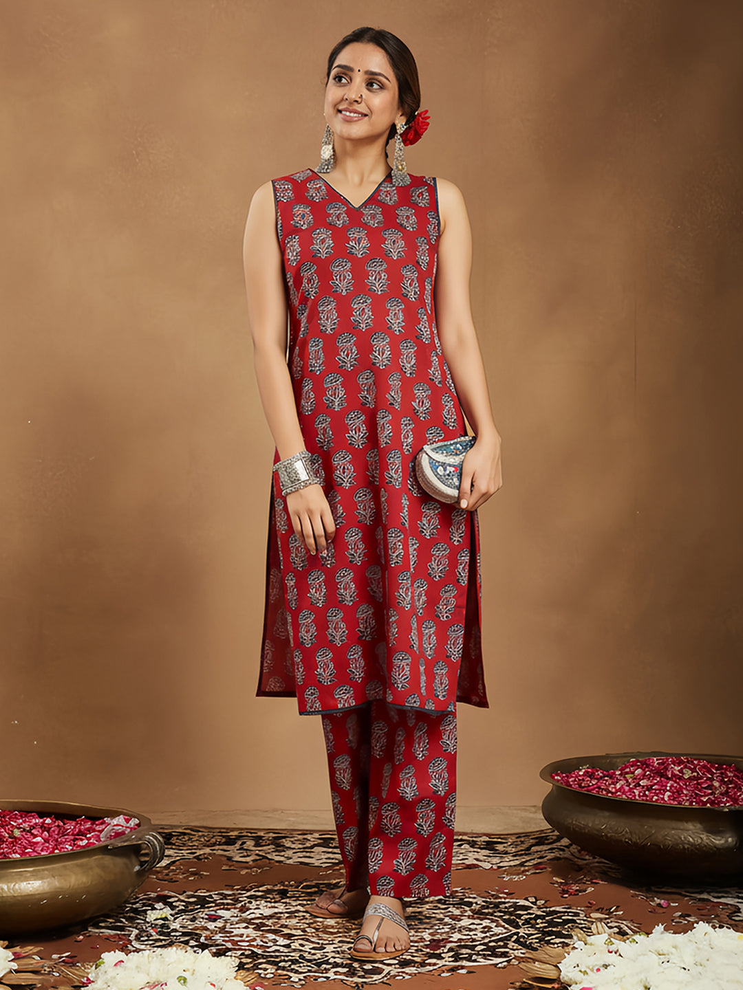Naari By Shree Women's Maroon Pure Cotton Floral Printed Straight Kurta Pant Set