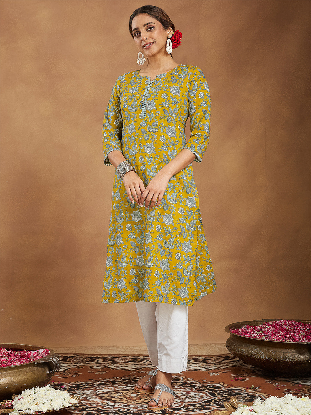 Naari By Shree Women's Mustard Pure Cotton Floral Printed Straight Kurta