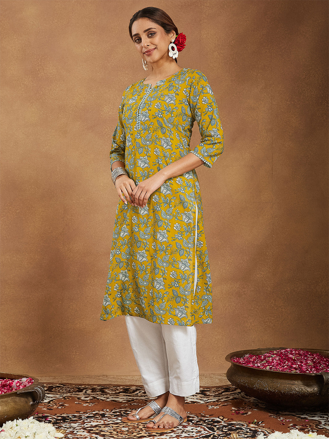 Naari By Shree Women's Mustard Pure Cotton Floral Printed Straight Kurta