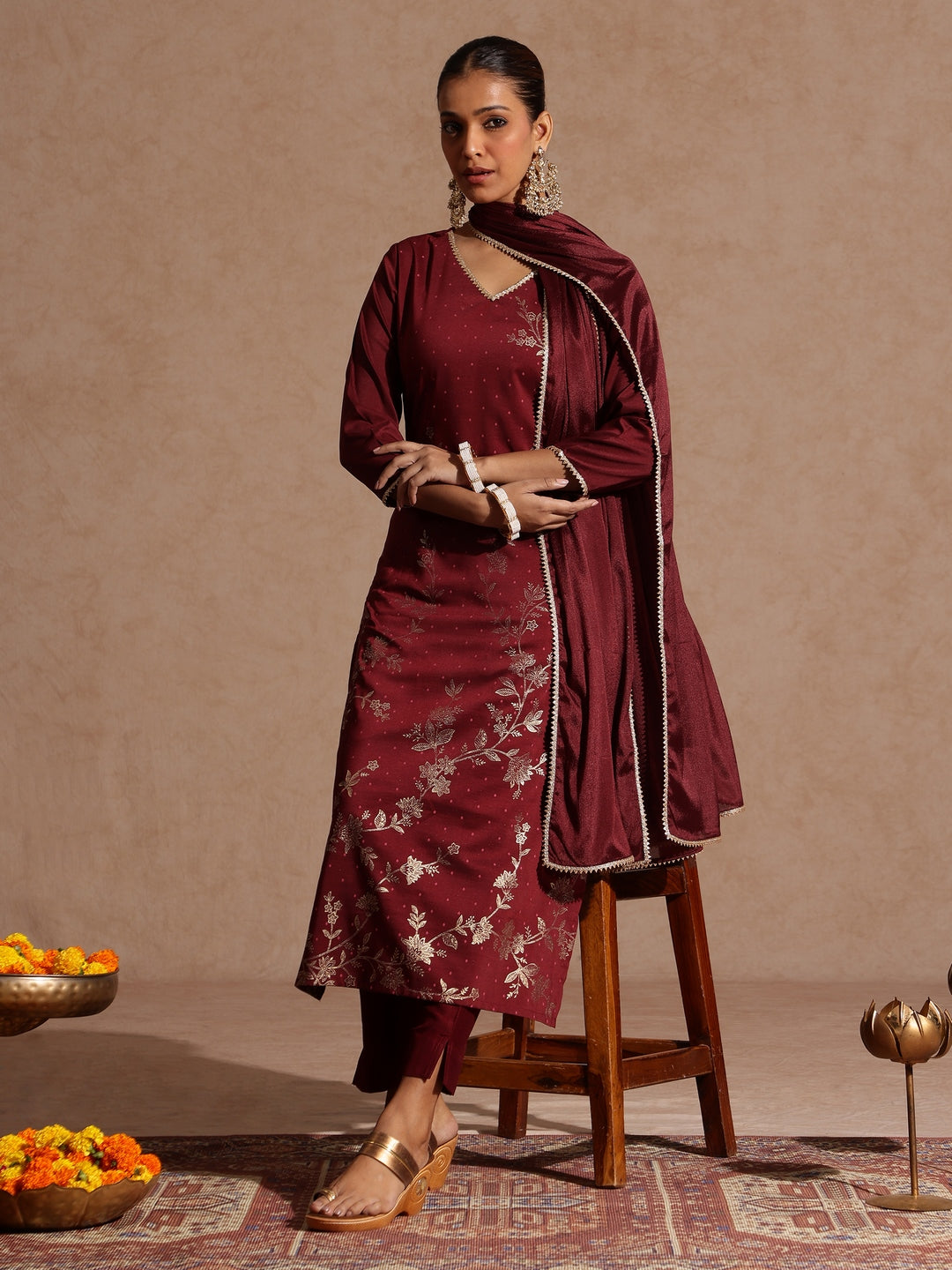 Naari By Shree Women's Maroon Silk Blend Gold Printed Straight Kurta Set