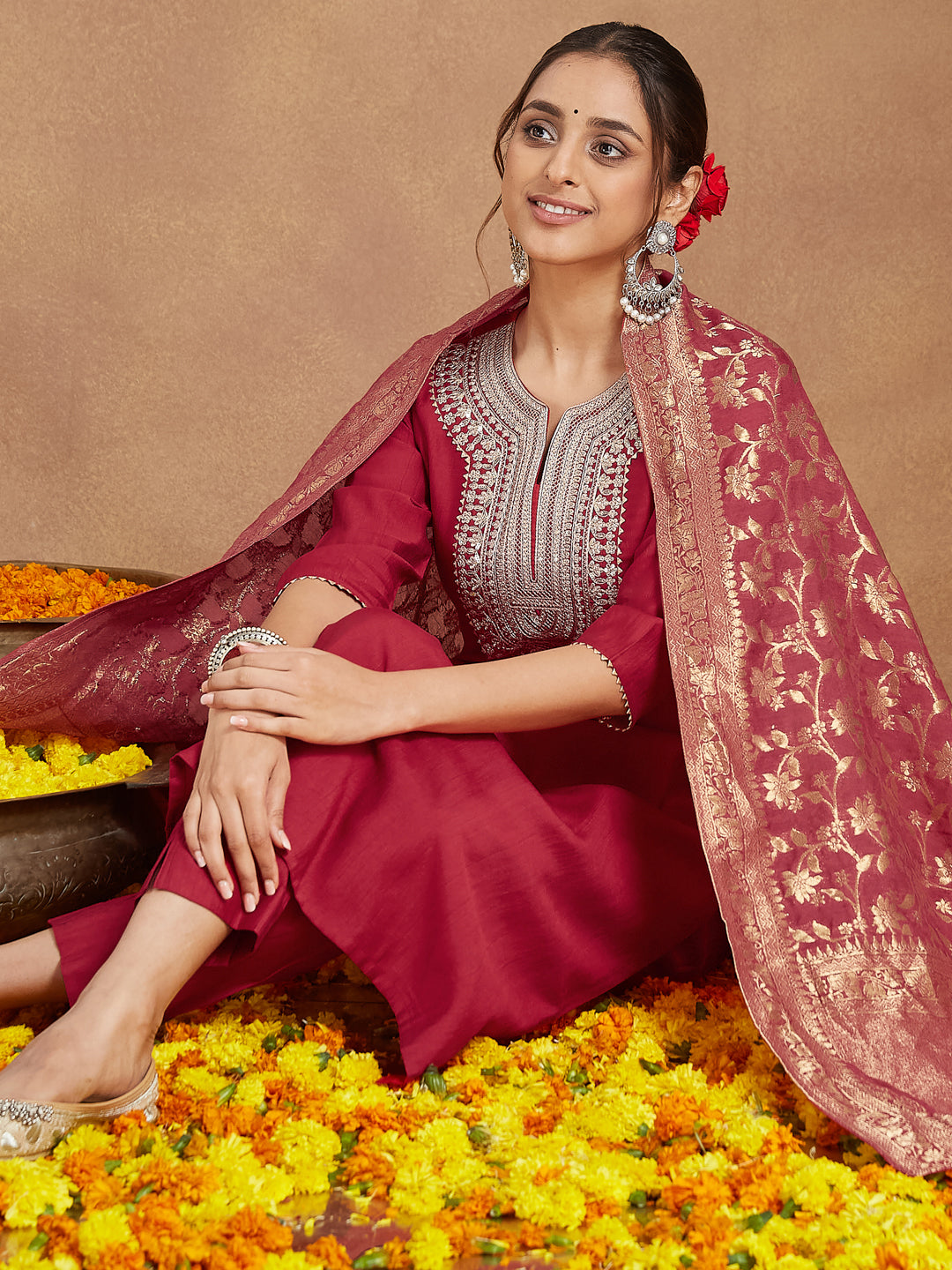 Naari By Shree Women's Maroon Silk Blend Zari Embroidered Straight Kurta Set