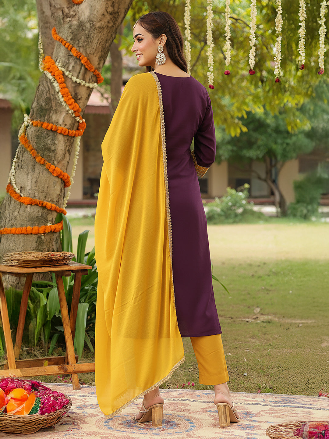 Naari By Shree Women's Purple Silk Blend Zari Yoke Embroidered Straight Kurta Set