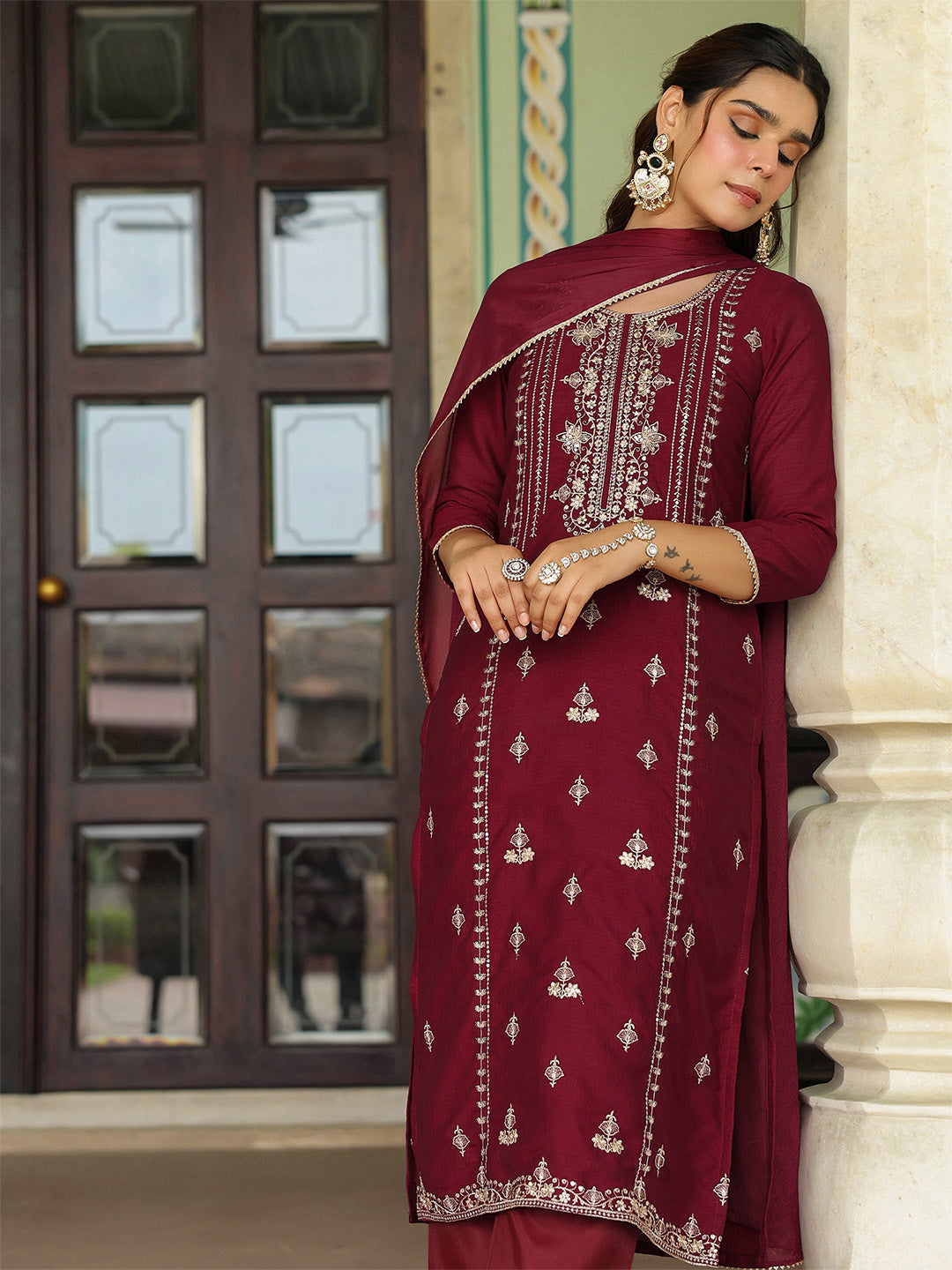 Naari By Shree Women's Maroon Silk Blend Zari Embroidered Straight Kurta Set With Dupatta