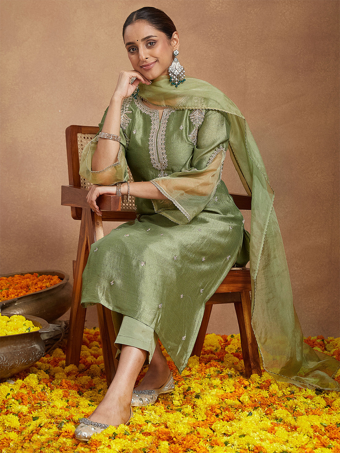 Naari By Shree Women's Sage Green Silk Blend Zari Embroidered Straight Kurta Set