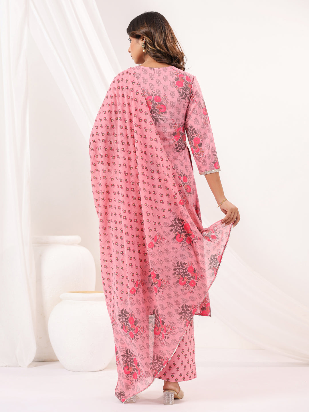 Naari By Shree Women's Pink Pure Cotton Yoke Embroidered Floral Printed Gathered Kurta Set