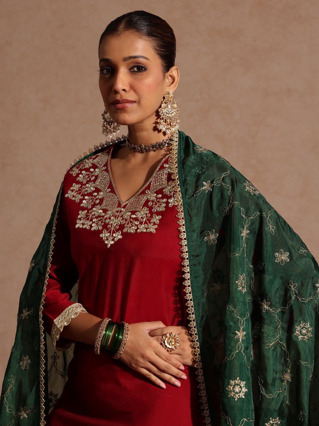 Naari By Shree Women's Maroon Silk Blend Zari Embroidered Straight Kurta Set