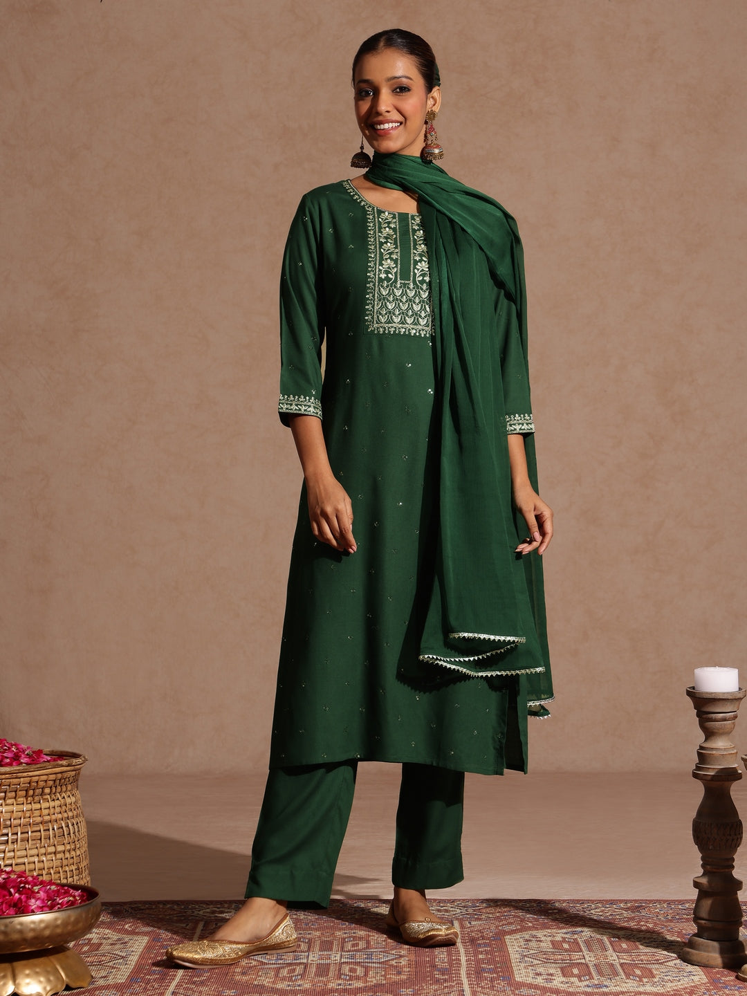 Naari By Shree Women's Green Rayon Yoke Embroidered Sequinned Straight Kurta Set With Dupatta