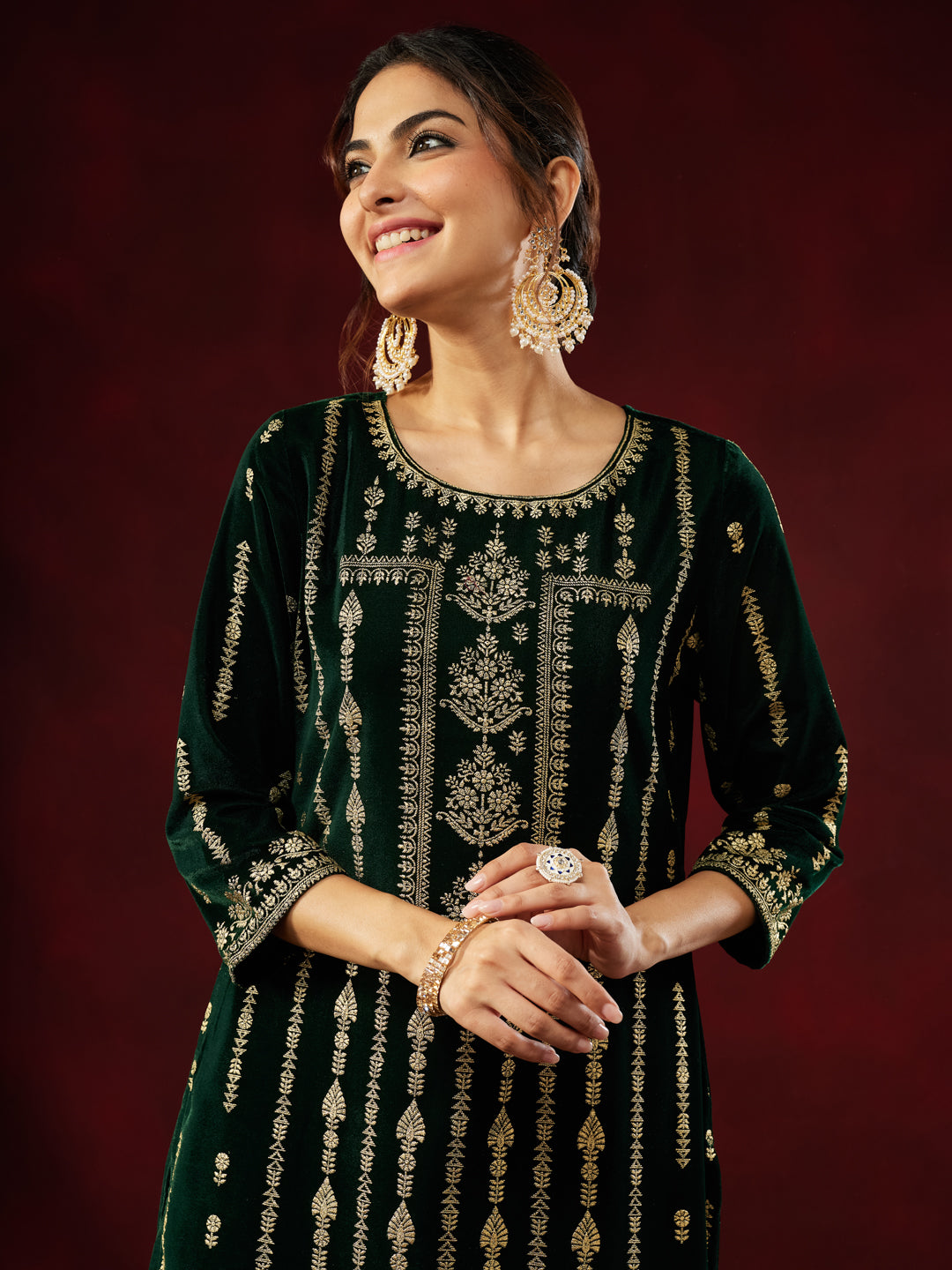 Naari By Shree Women's Bottol Green Velvet Embellished Gold Printed Straight Kurta Set