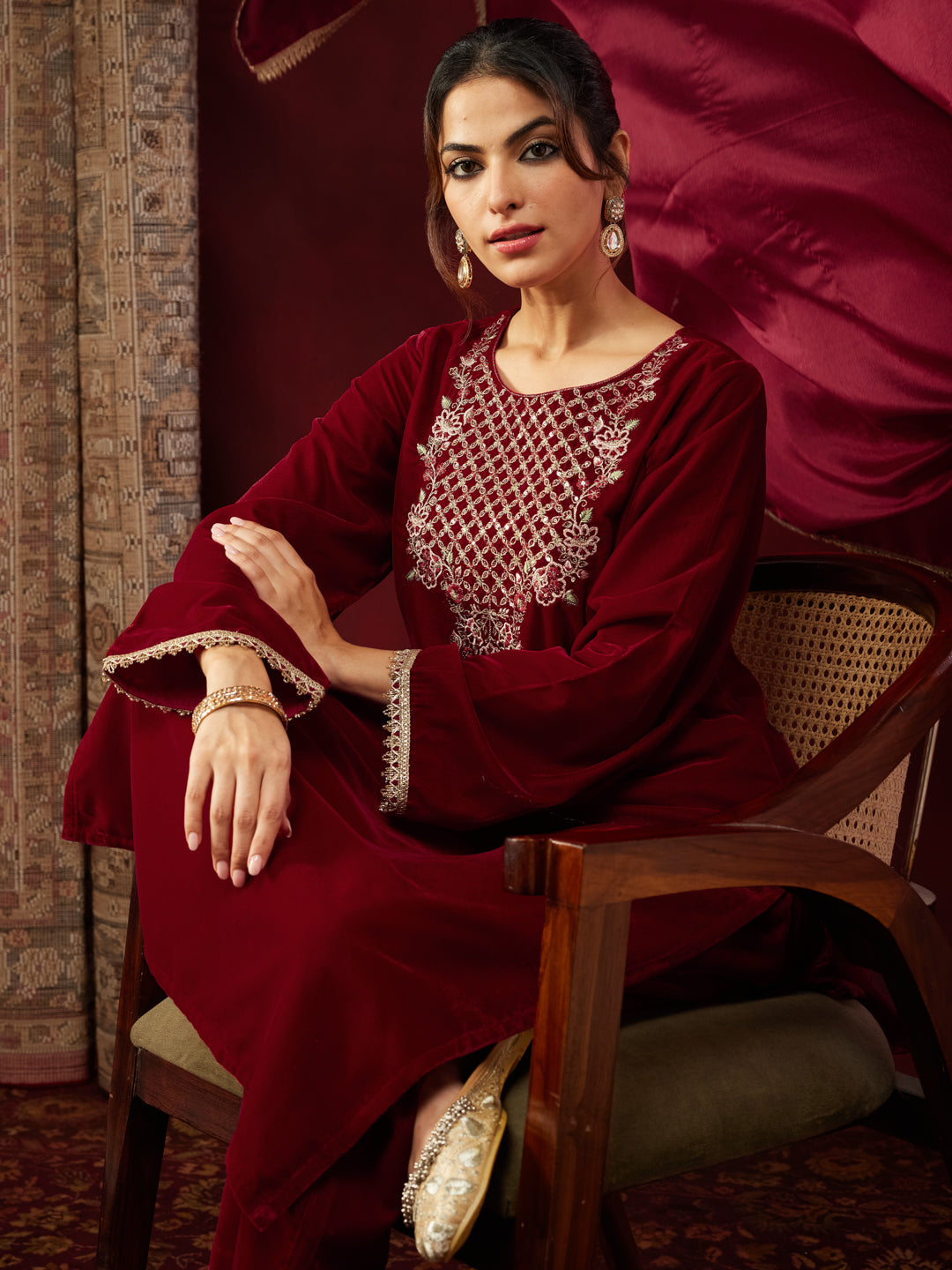 Naari By Shree Women's Red Velvet Zari Yoke Embroidered Straight Kurta Set
