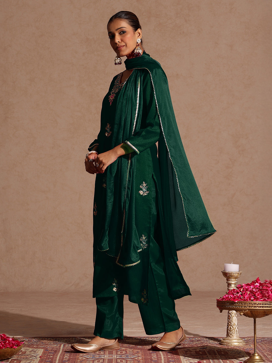 Naari By Shree Women's Bottle Green Silk Blend Zari Embroidered Straight Kurta Set