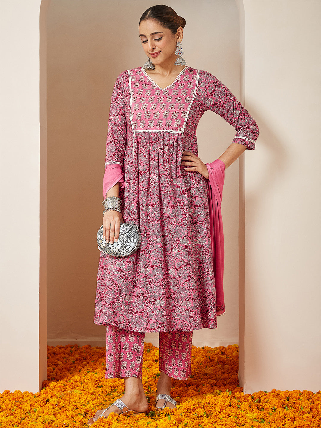 Naari By Shree Women's Pink Pure Cotton Floral Printed A-line Kurta Set