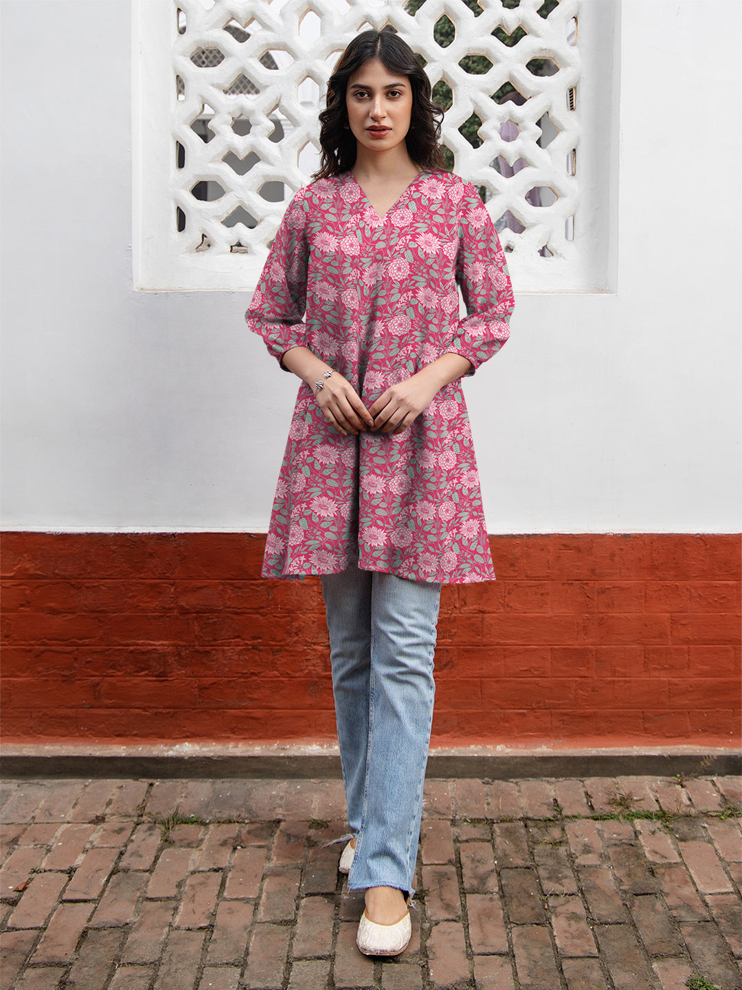 Naari By Shree Pink Georgette Floral Printed A-Line Tunic