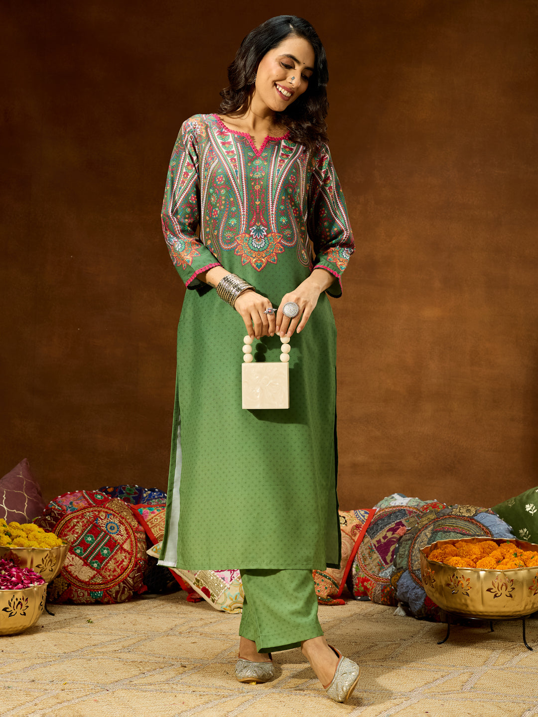 Naari By Shree Women's Green Cotton Blend Printed Straight Co-ord Set