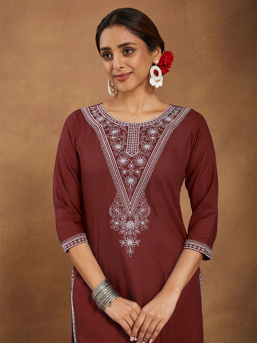 Naari By Shree Women's Maroon Rayon Embroidered Straight Kurta