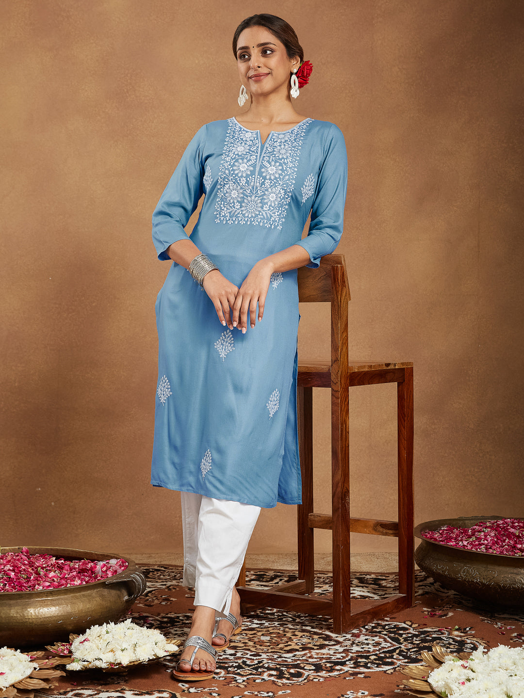 Naari By Shree Women's Sky Blue Rayon Embroidered Straight Kurta