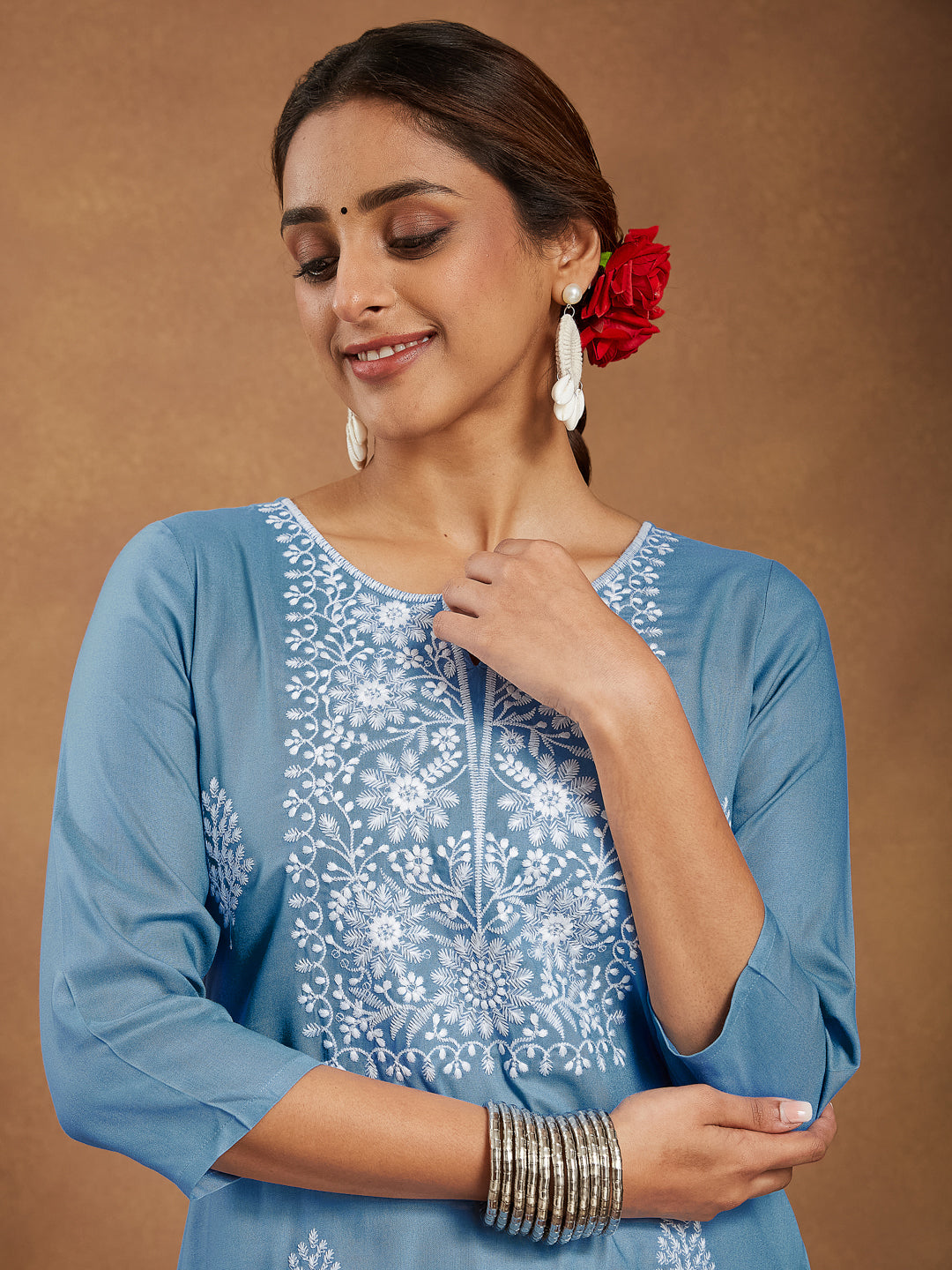 Naari By Shree Women's Sky Blue Rayon Embroidered Straight Kurta