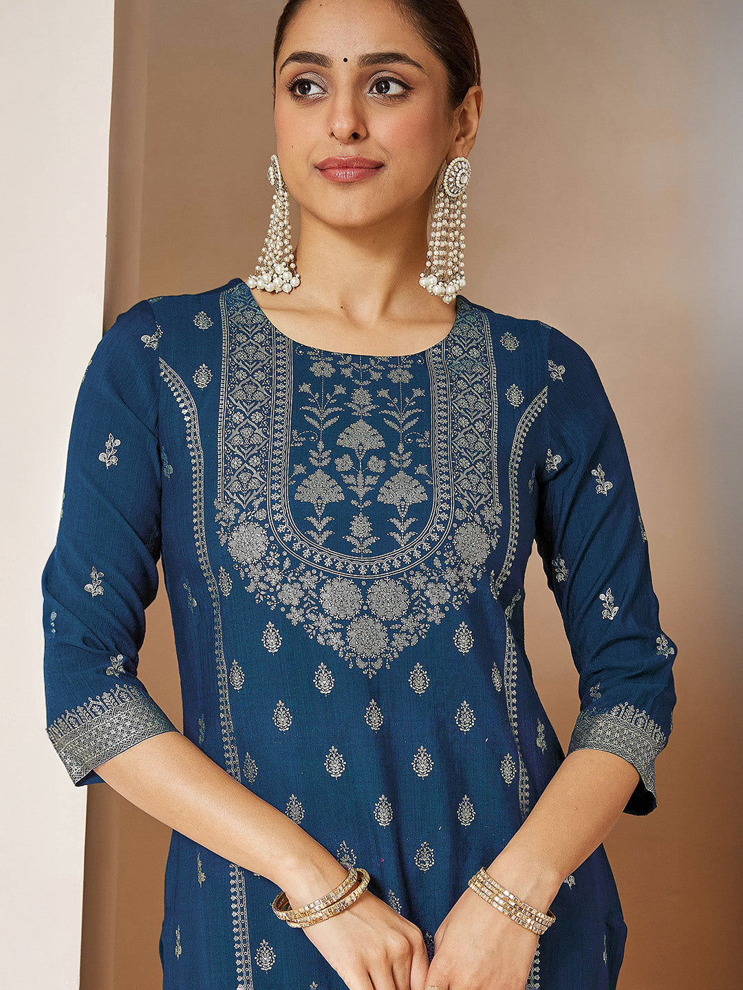 Naari By Shree Women's Teal Blue Silk Blend Foil Printed Straight Kurta Set