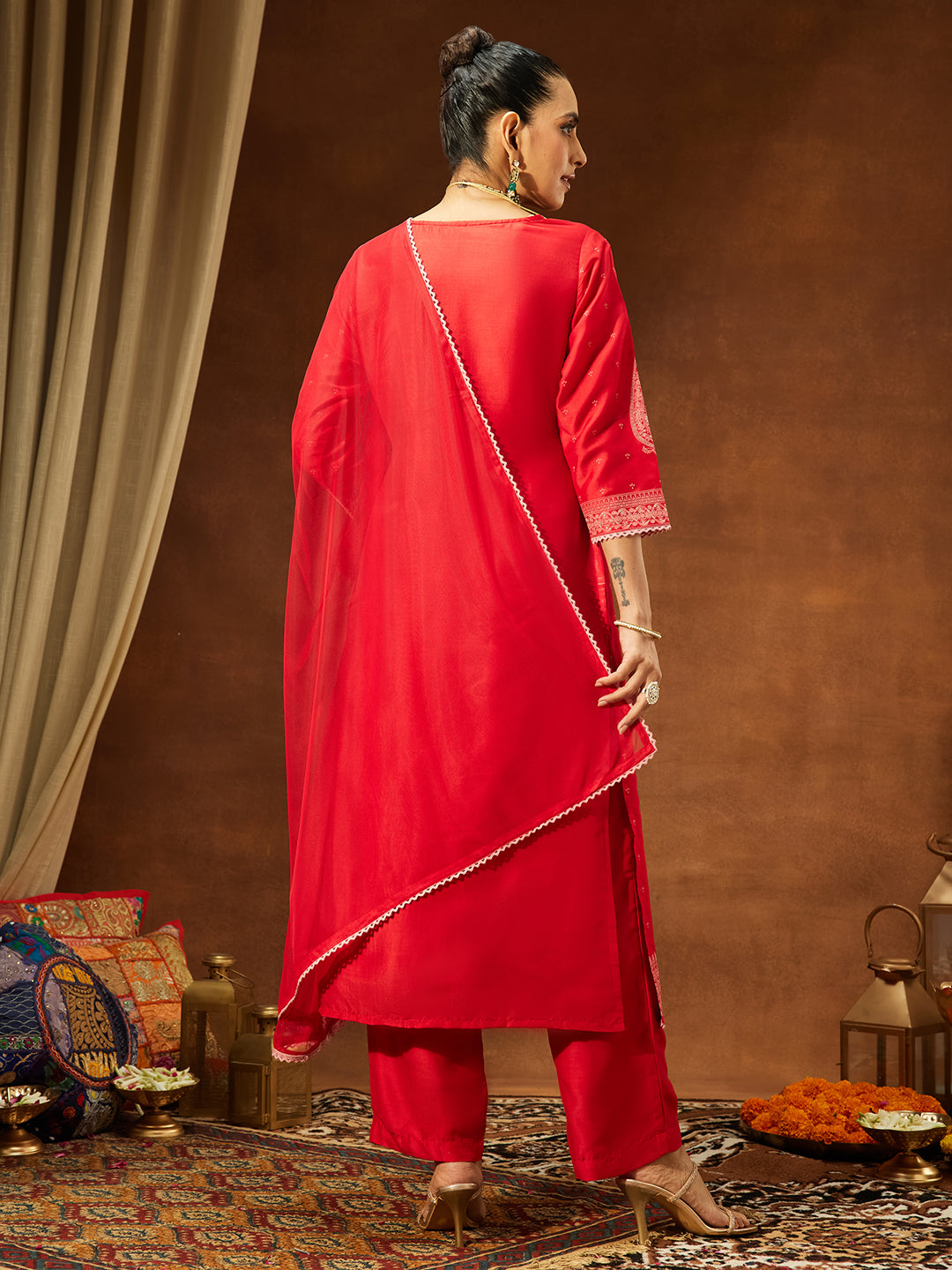 Naari By Shree Women's Red Silk Blend Ethnic Printed Straight Kurta Set