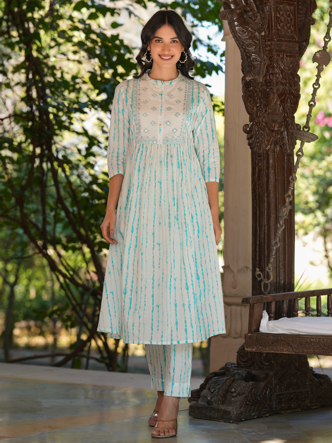 Naari By Shree White Pure Cotton Tie & Dye Mirror Work A-Line Kurta Set