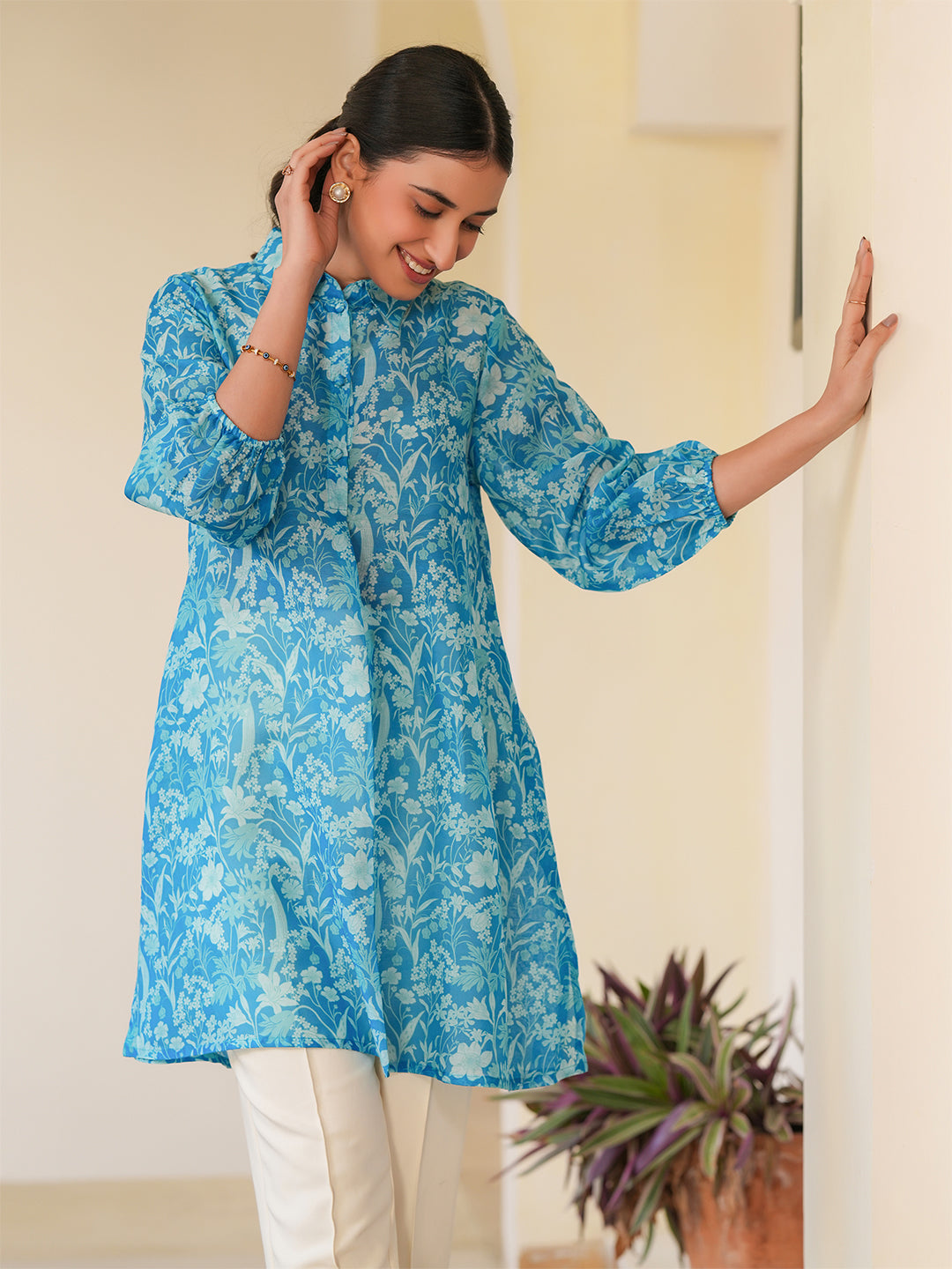Naari By Shree Blue Silk Blend Floral Printed A-line Tunic