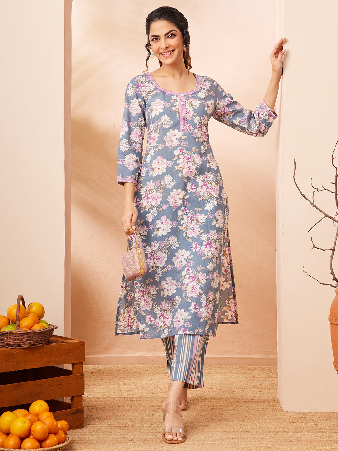 Naari By Shree Women's Grey Pure Cotton Floral Printed Straight Kurta With Pant Set
