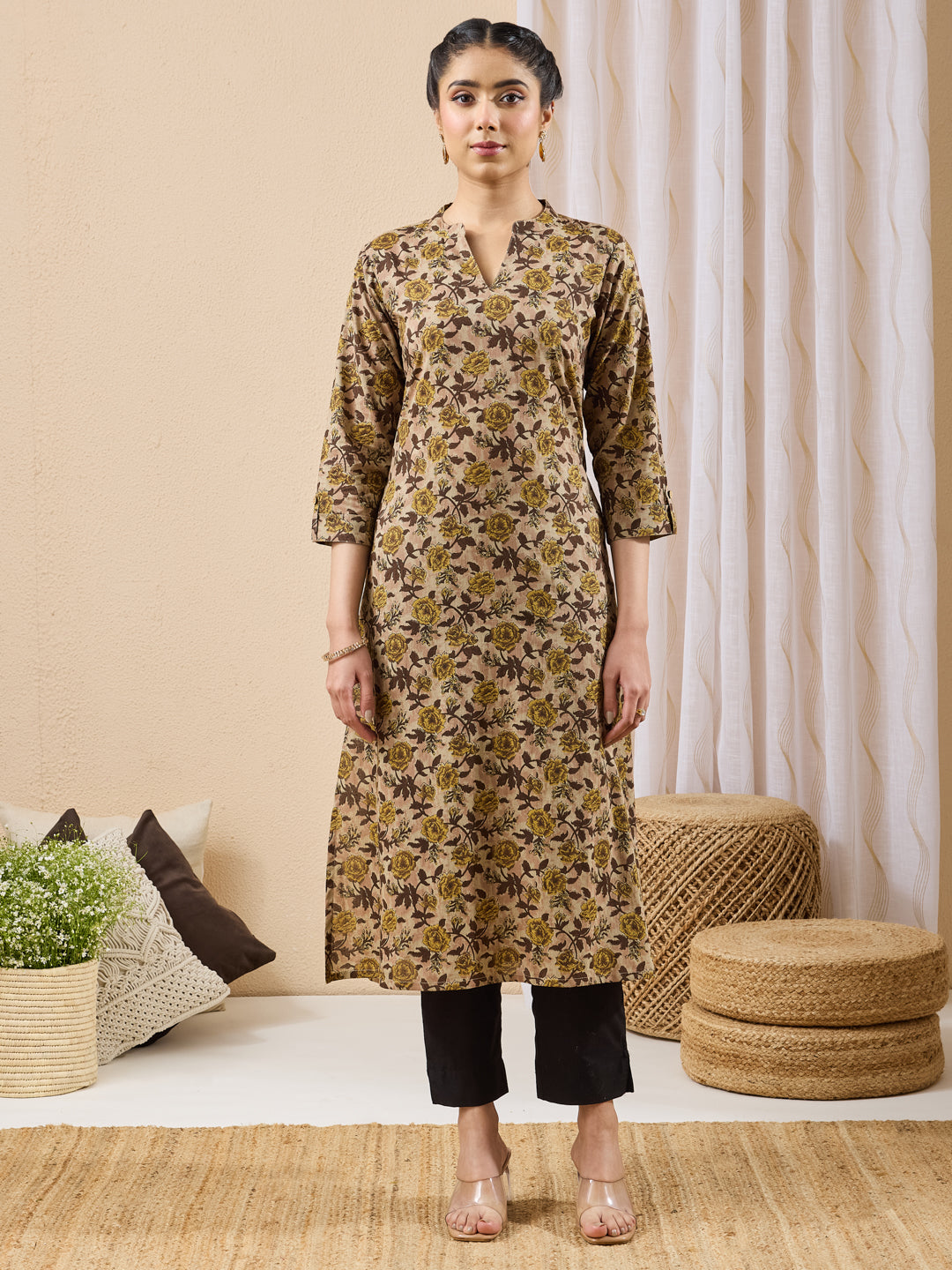 Naari By Shree Women's Brown Pure Cotton Floral Printed Straight Kurta
