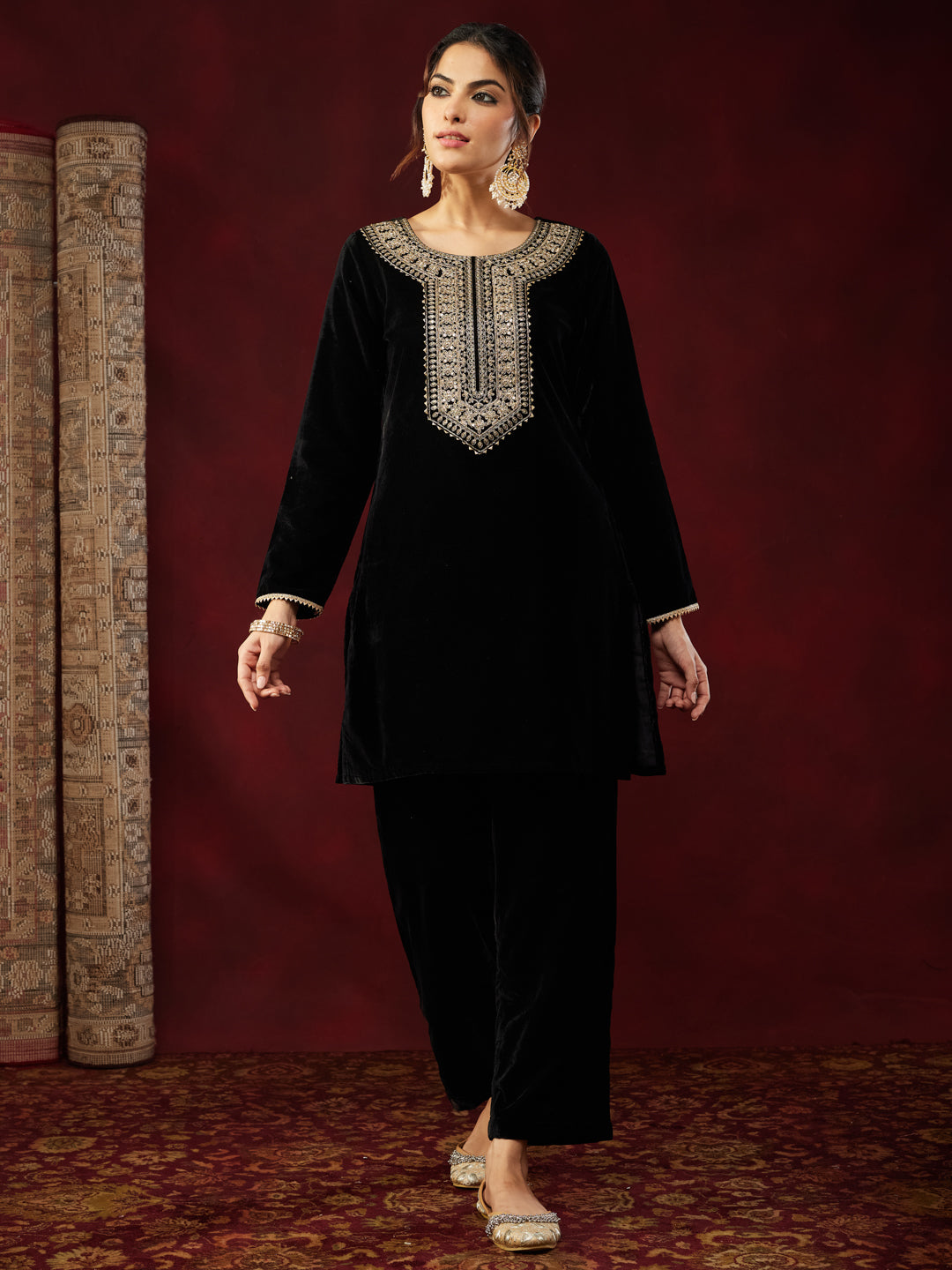 Naari By Shree Women's Black Velvet Zari Yoke Embroidered Straight Co-ord Set