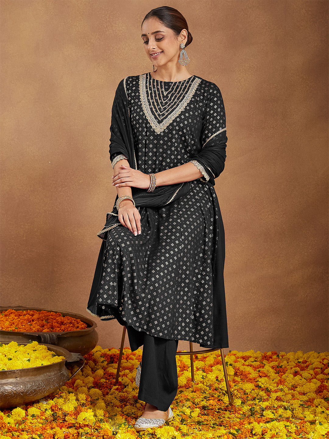 Naari By Shree Women's Black Rayon Foil Print & Embellished Anarkali Kurta Set