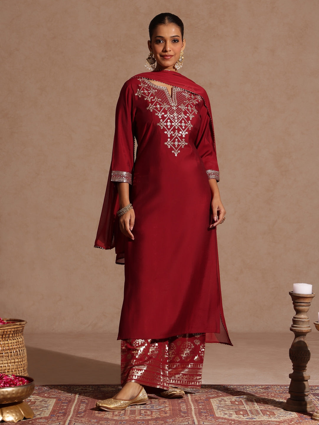 Naari By Shree Women's Maroon Chanderi Silk Zari Embroidered Gold Printed Straight Kurta Set