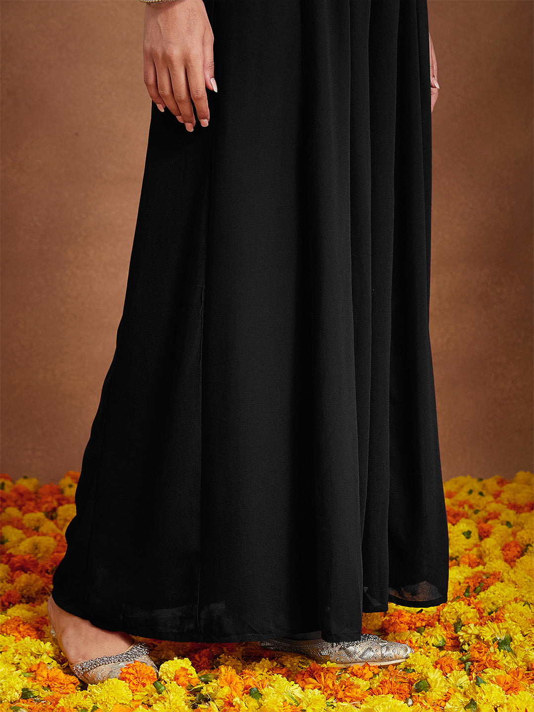 Naari By Shree Women's Black Georgette Zari Embroidered Straight Kurta With Palazzo & Dupatta Set