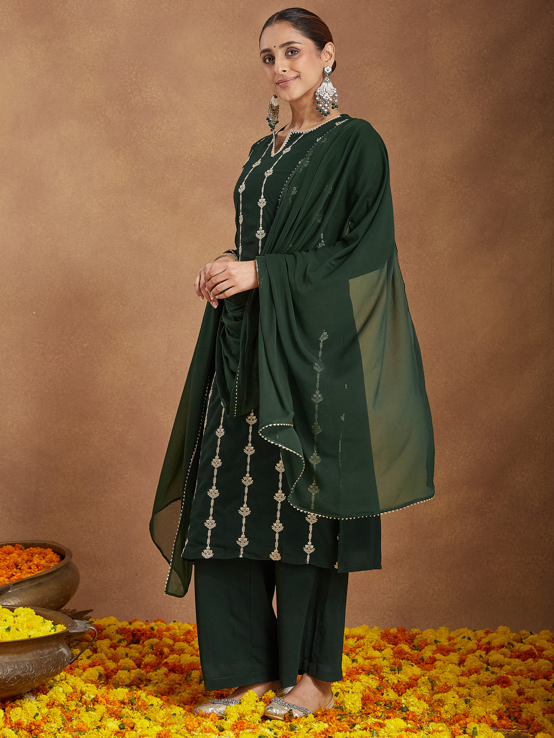 Naari By Shree Women's Green Georgette Zari Embroidered Straight Kurta With Palazzo & Dupatta Set