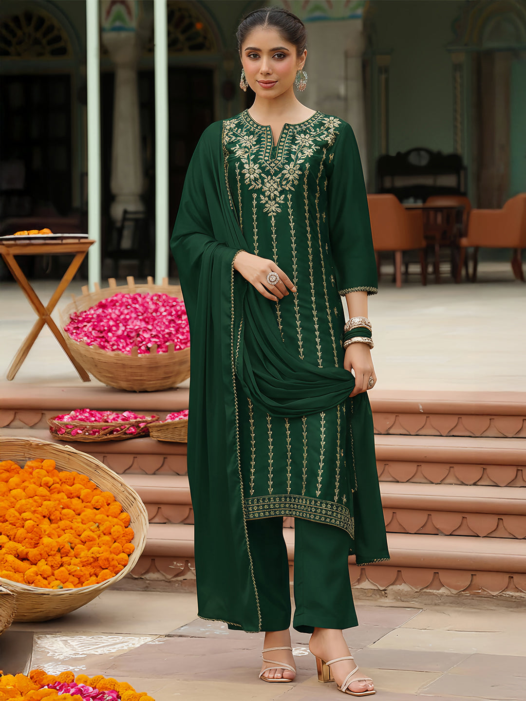 Naari By Shree Women's Bottle Green Silk Blend Zari Embroidered Straight Kurta Set