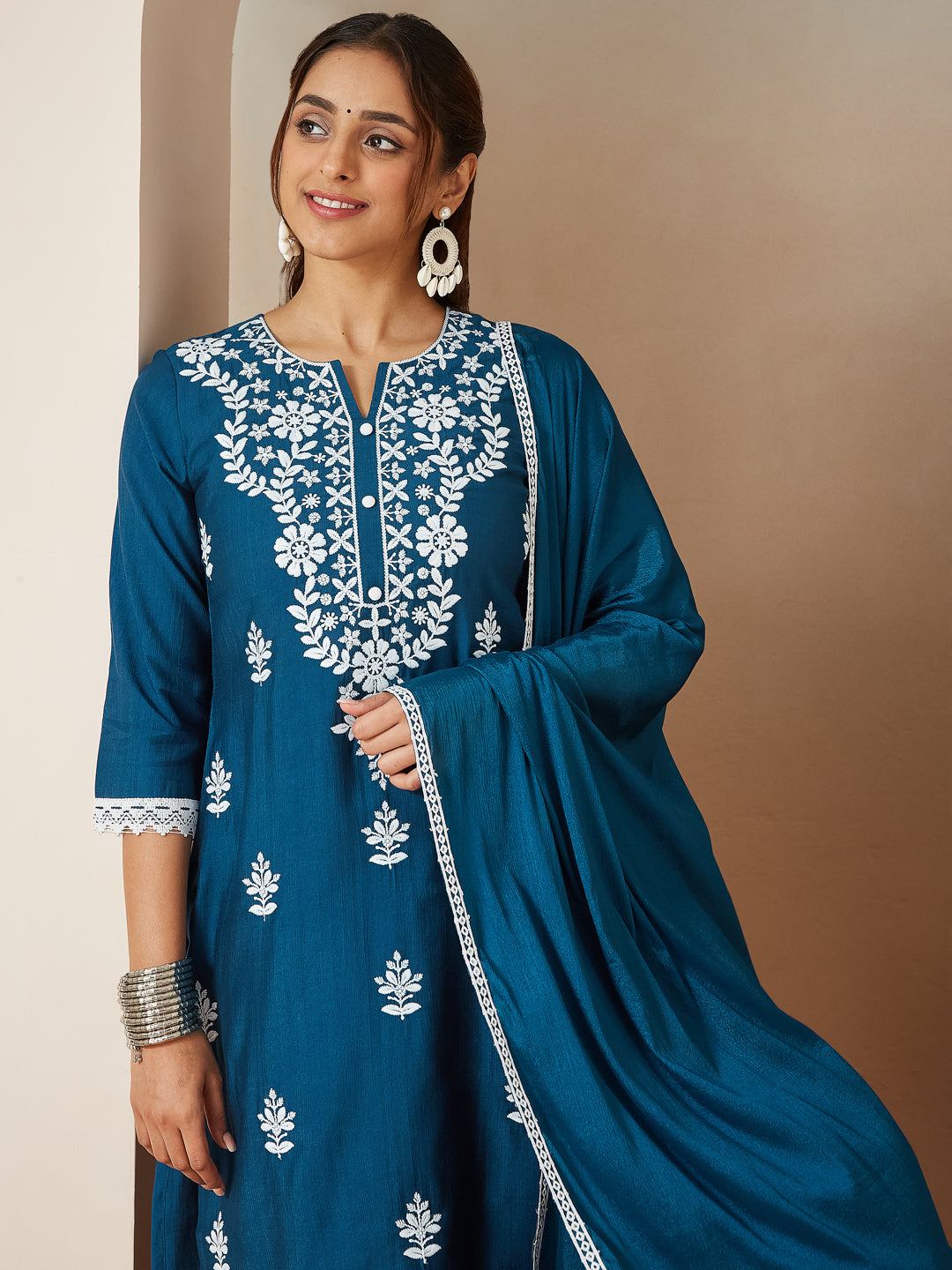 Naari By Shree Women's Teal Blue Silk Blend Embroidered Straight Kurta Set