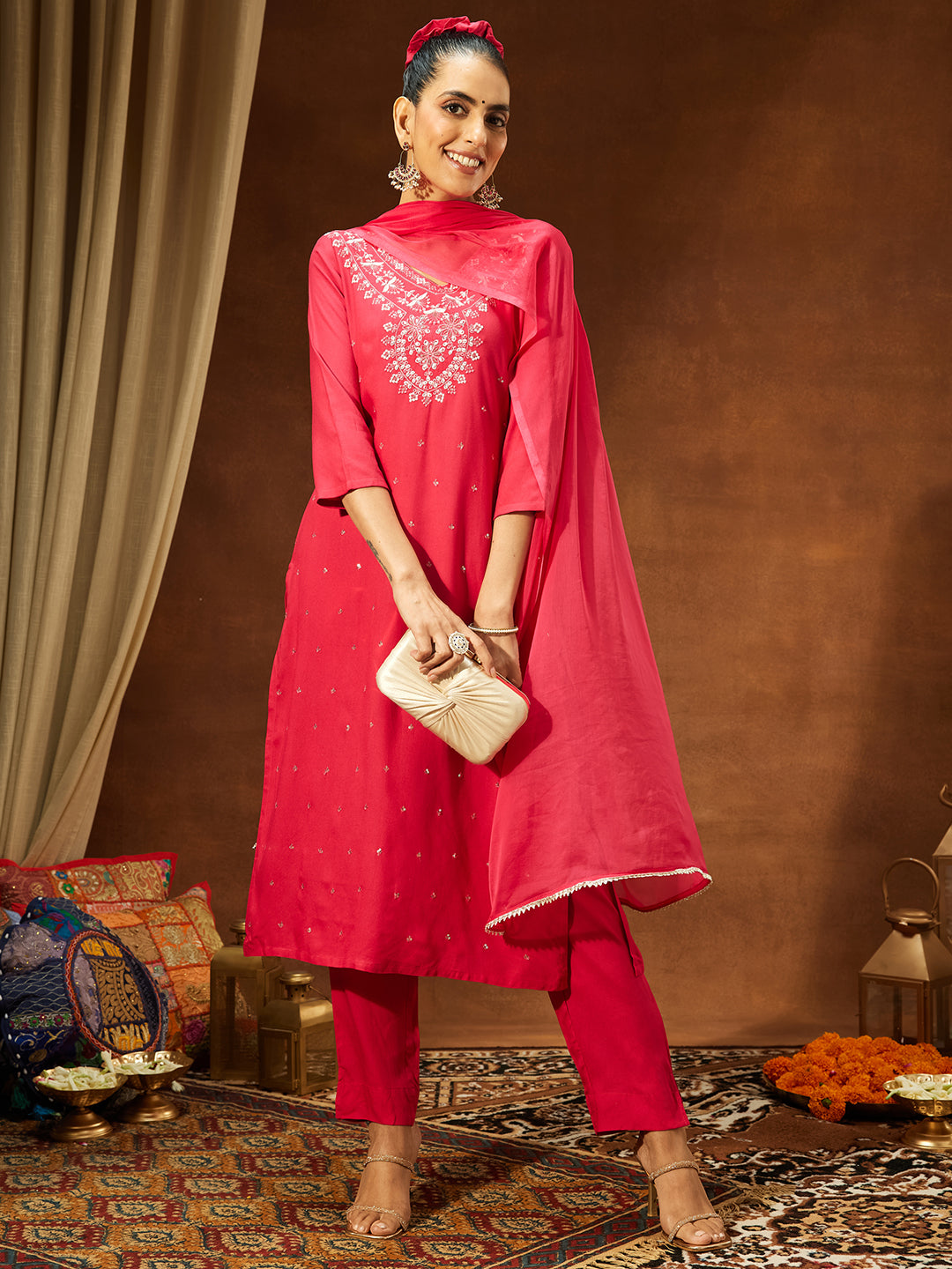 Naari By Shree Women's Pink Rayon Embroidered Straight Kurta Set