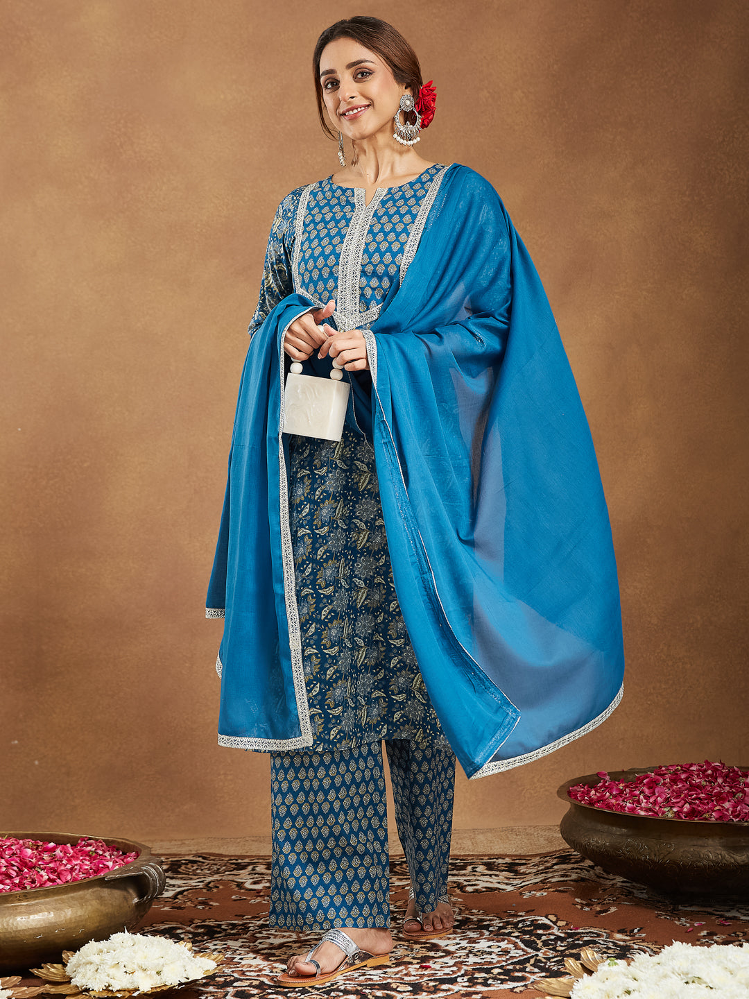 Naari By Shree Women's Teal Blue Pure Cotton Yoke Design Floral Printed Straight Kurta Set