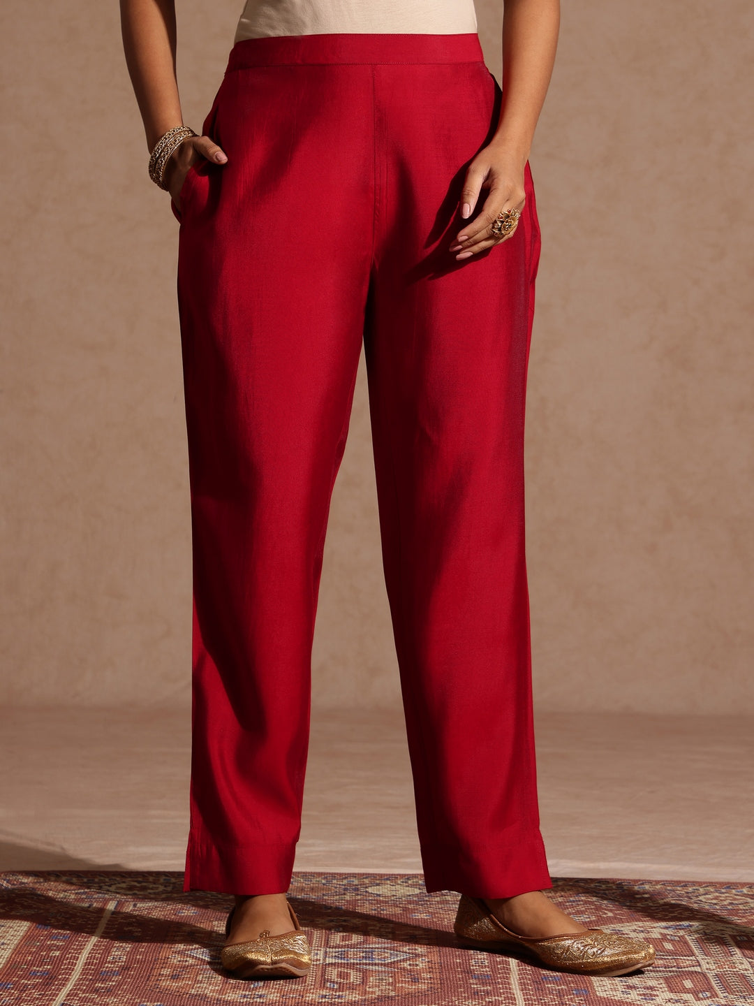 Naari By Shree Women's Maroon Chanderi Silk Zari Yoke Embroidered Straight Kurta Set