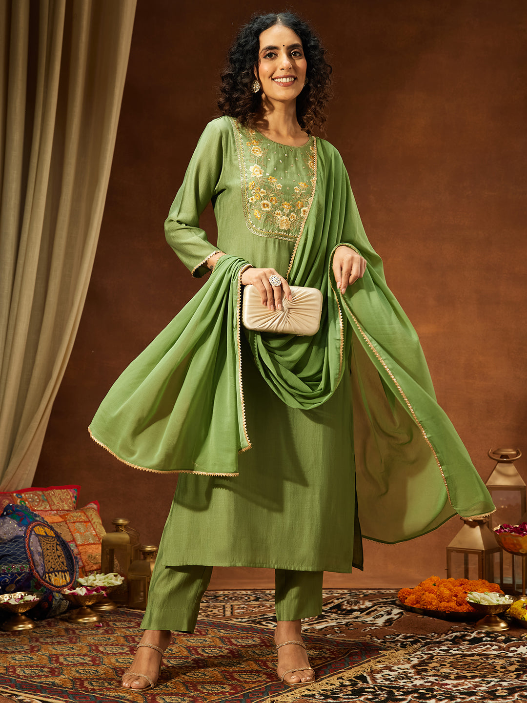 Naari By Shree Women's Sage Green Silk Blend Zari Yoke Embroidered Straight Kurta Set