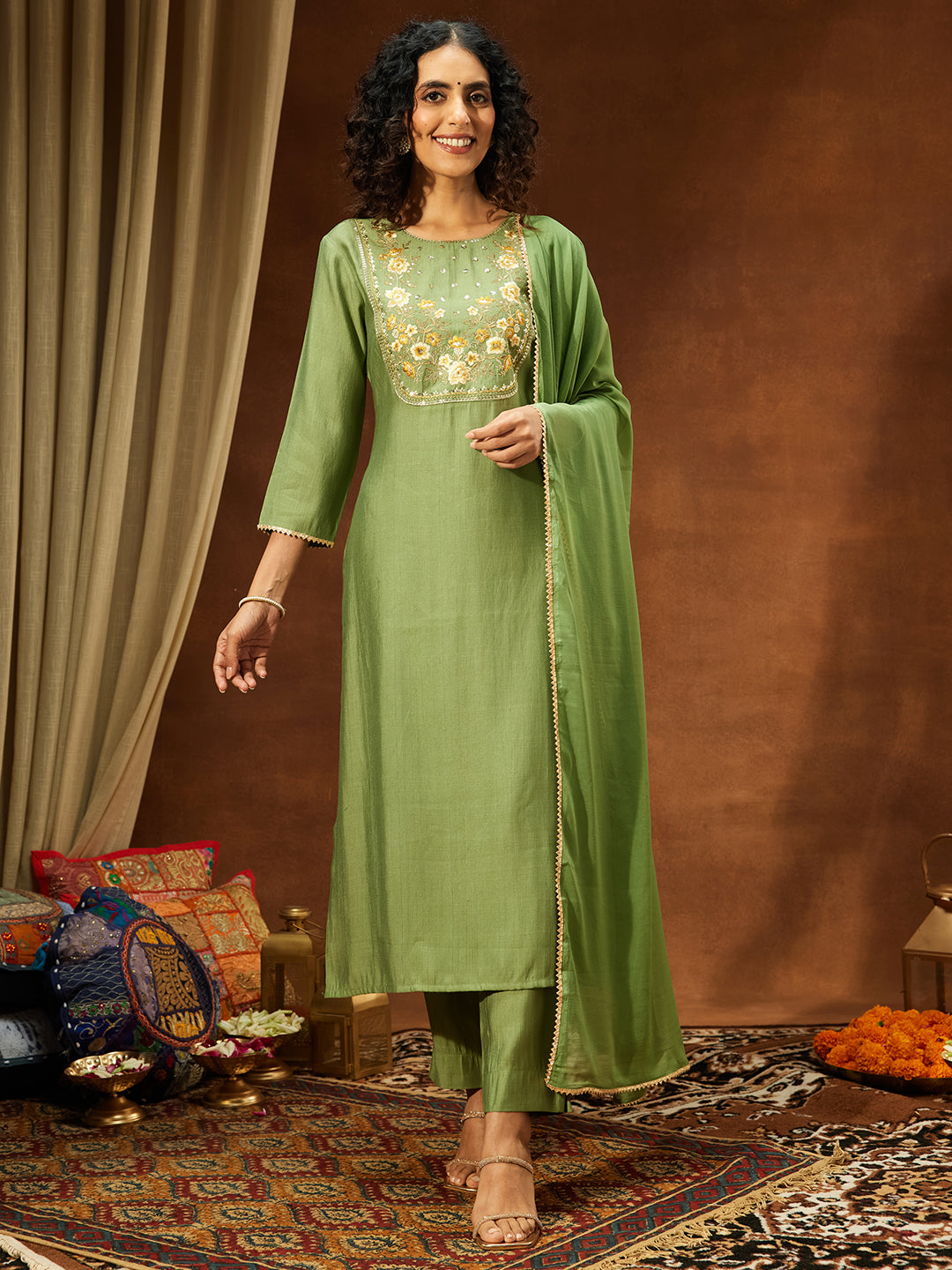 Naari By Shree Women's Sage Green Silk Blend Zari Yoke Embroidered Straight Kurta Set