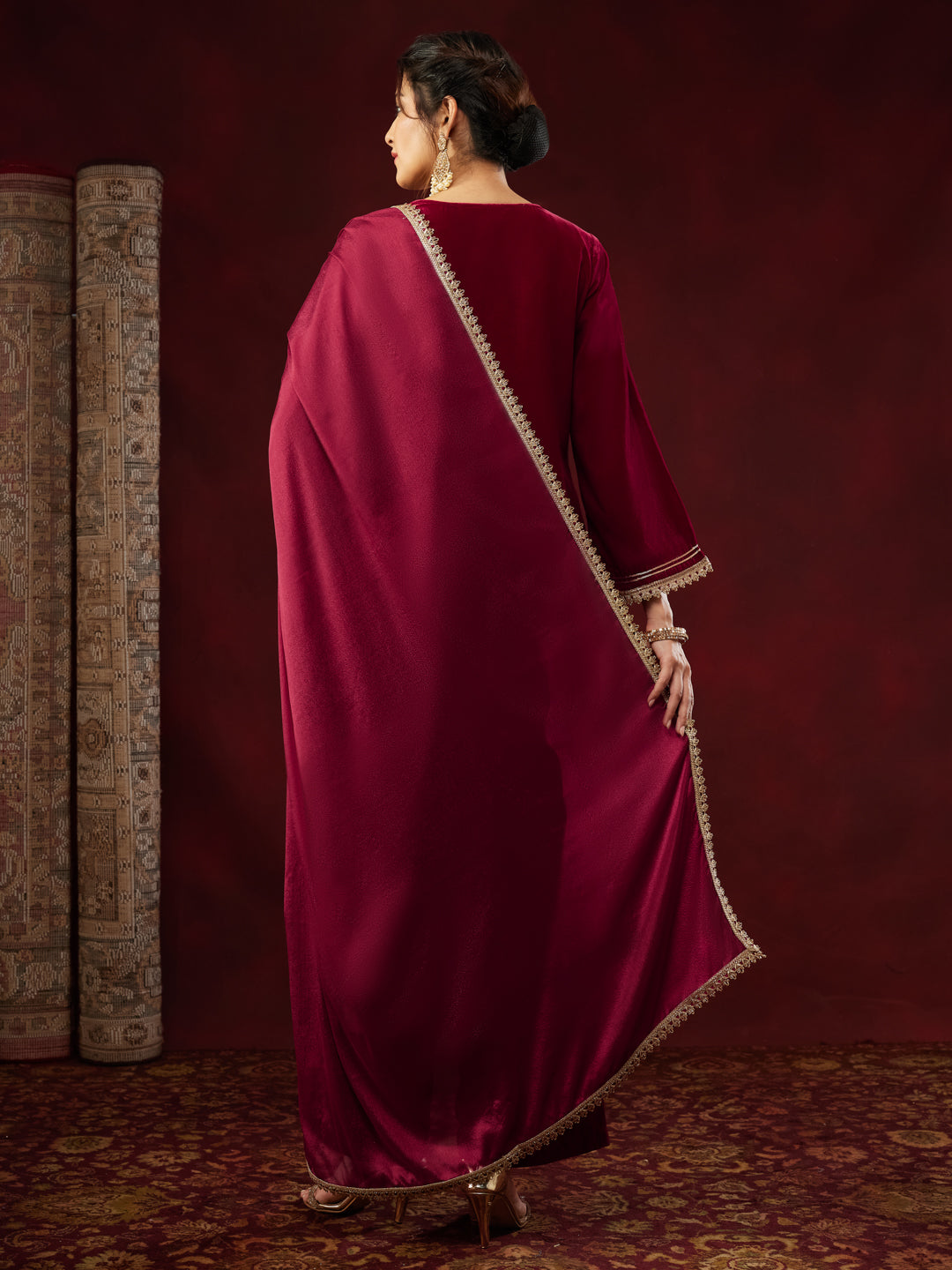 Naari By Shree Women's Red Velvet Zari Yoke Embroidered Straight Kurta Set