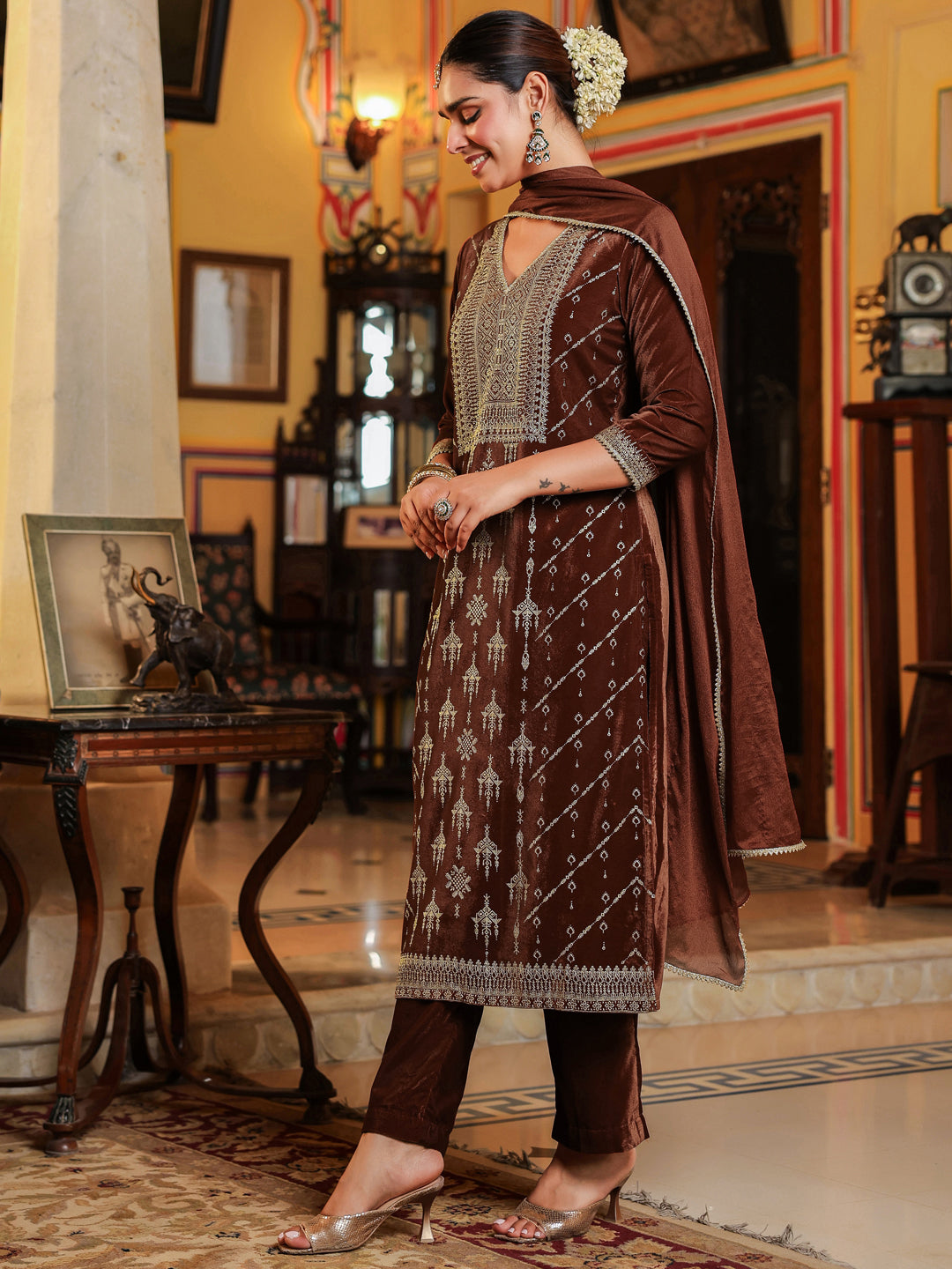 Naari By Shree Women's Brown Velvet Embellished Gold Printed Straight Kurta Set